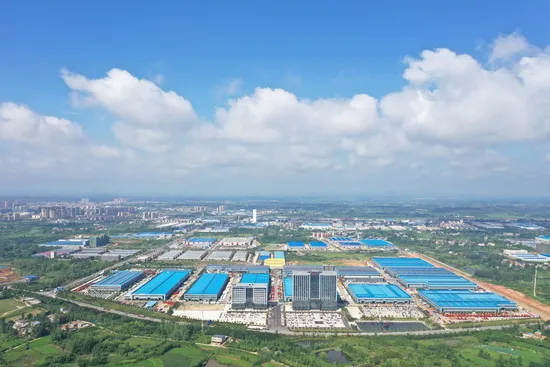 Betonmischer mit 270-Grad-Drehung